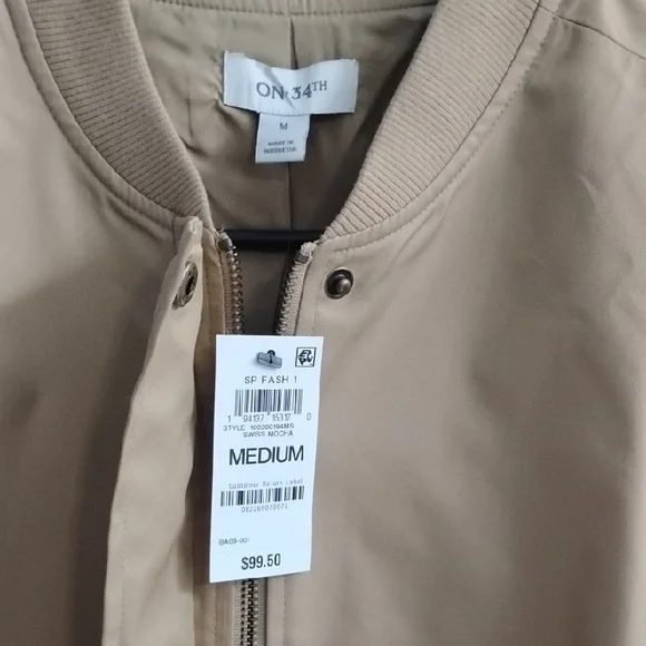 NWT 😍 On 34th  Women's Tan Bomber Jacket Size Medium 💜 - Picture 3 of 7